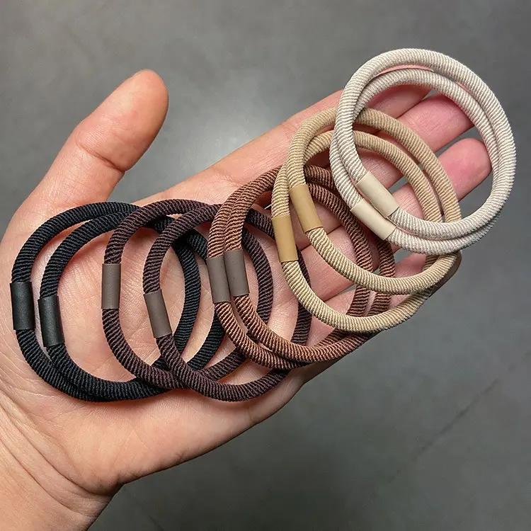 我终于找到适合日常扎发的高弹力发绳了 我平时扎头发就喜欢用发绳，之前的发绳不是弹