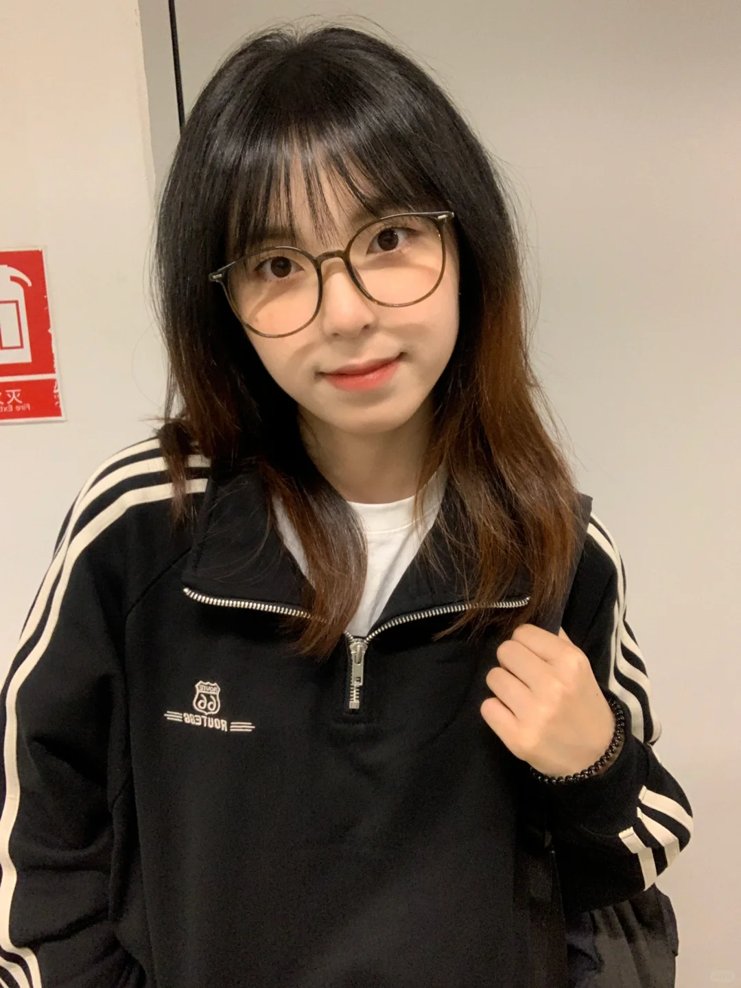 今天当眼镜妹