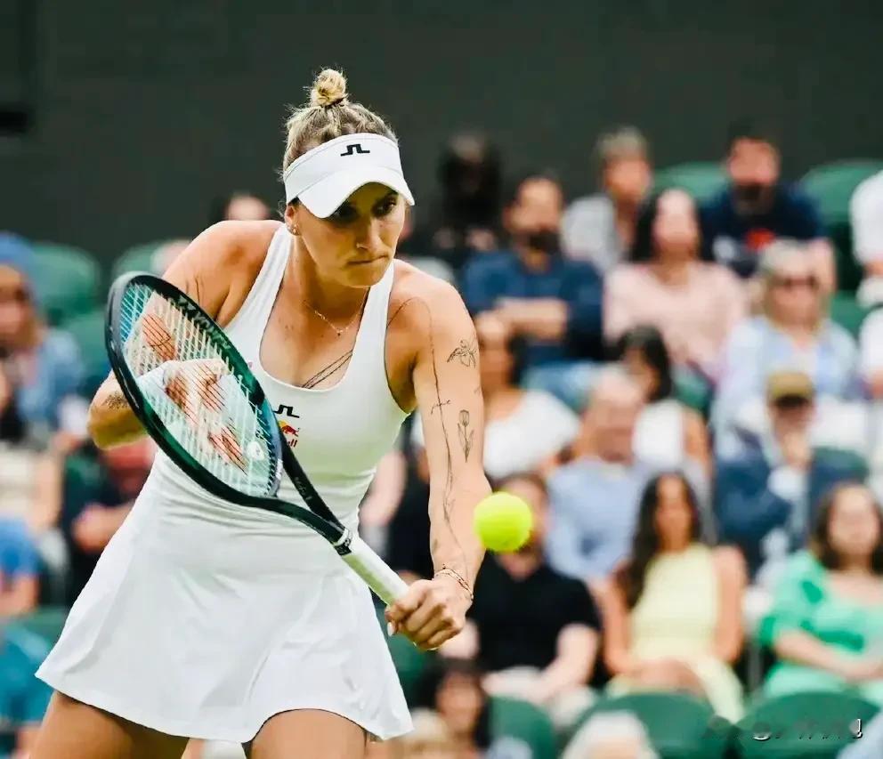 随着温网去年女单冠军、今年6号种子🇨🇿万卓索娃一轮游，同样一轮游的8号种子?