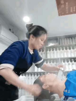 现在洗头服务都这么到位了吗？