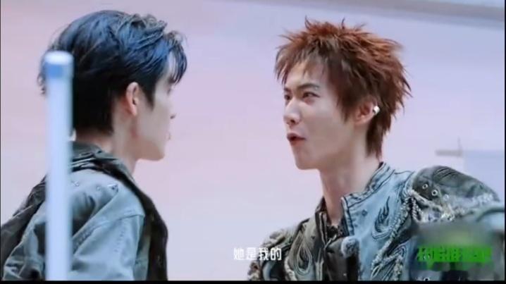 刘宇宁张凌赫丁程鑫周柯宇四男争一女张凌赫气泡音问开心了吗开始推理吧这段内容看点颇