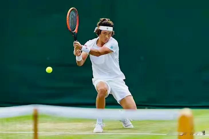 💔张之臻遗憾止步温网男单64强！今天凌晨的温网男单第二轮，第一次作为赛会种子选