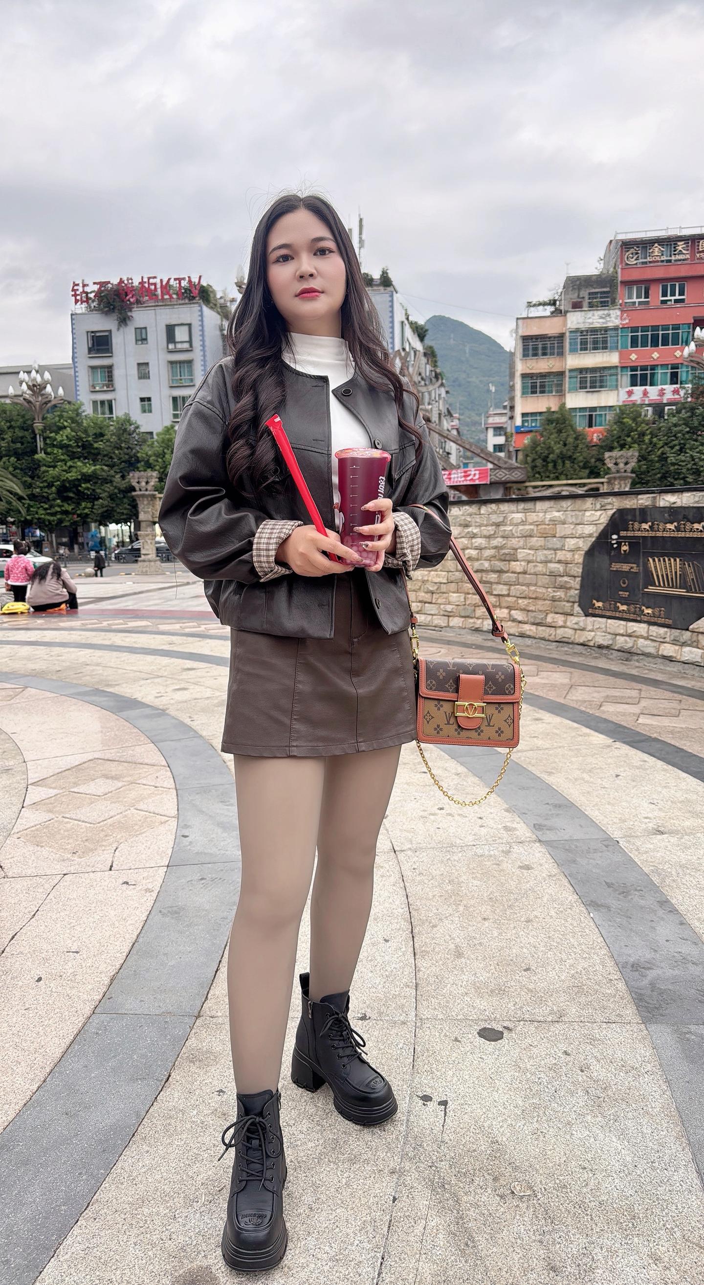 休闲穿搭 户外拍照