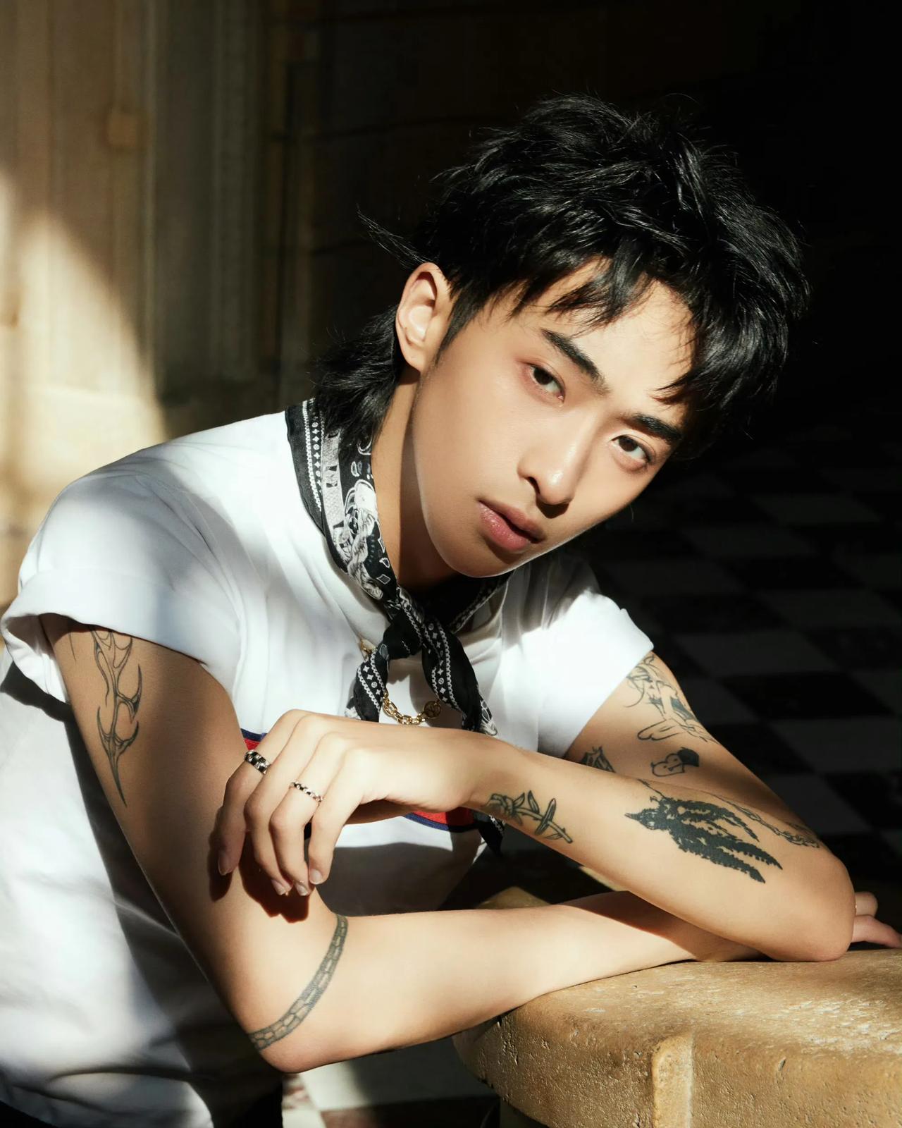 恩利说伊能静最好的朋友就是刘亦菲，不得不说恩利继承了妈妈的高情商，为人处世也非常