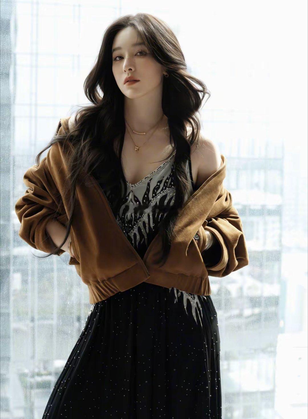 阚清子的大龄闺蜜一脸愁苦的和她说：咱俩找离婚的结婚行不行？阚清子立马翻白眼：我还