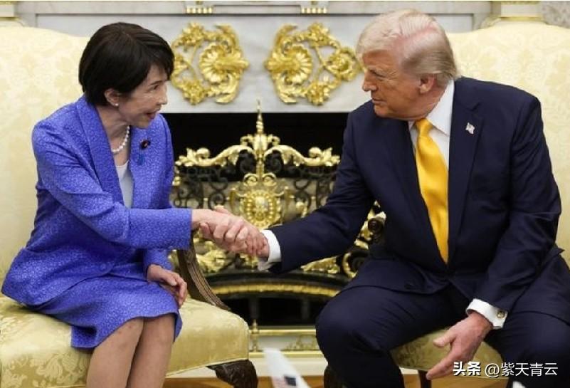 高市早苗访美碰壁，日本急向中方递话，背后全是算计！
 
高市早苗携千亿级筹码访美