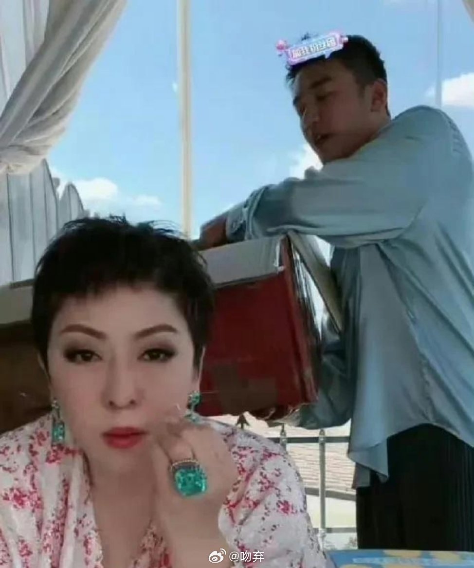 假的都未必敢弄得这么夸张
