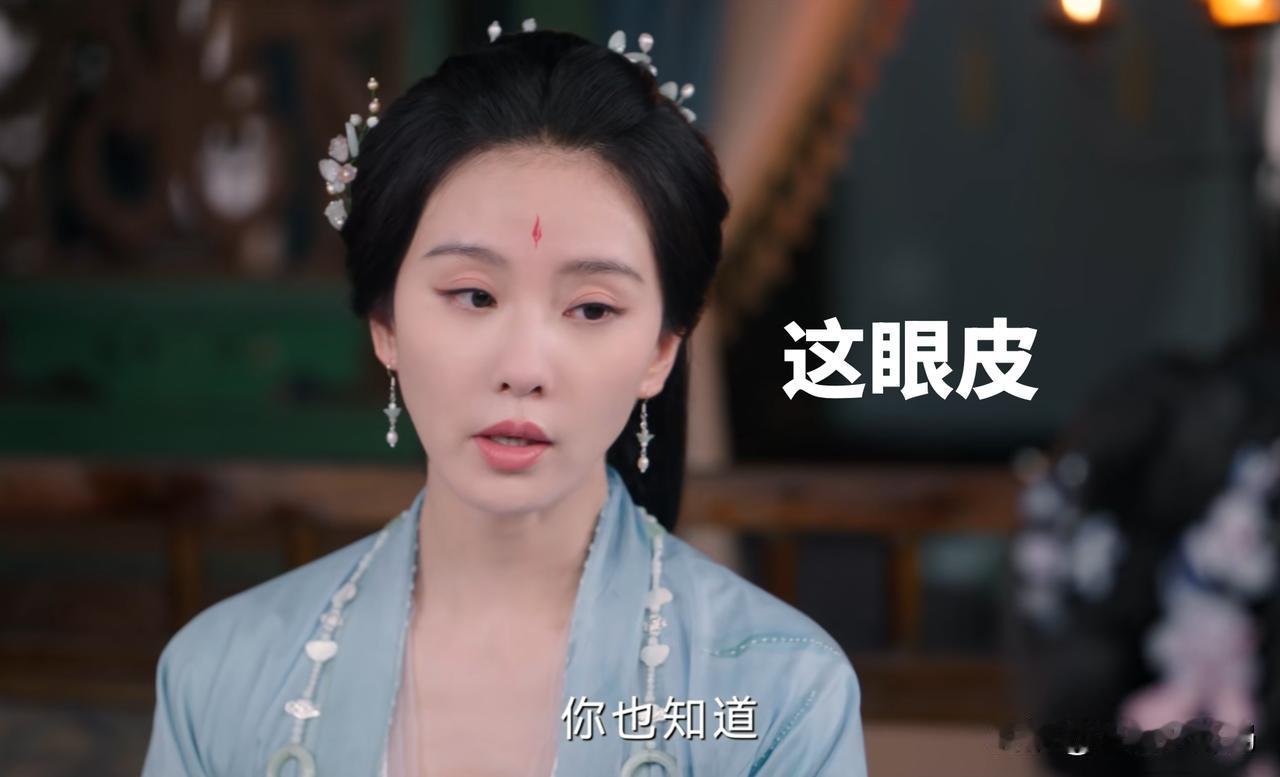 看了6集刘诗诗新剧，有种淡淡的死感……
《淮水竹亭》首播，磨皮厚到五官都快看不清