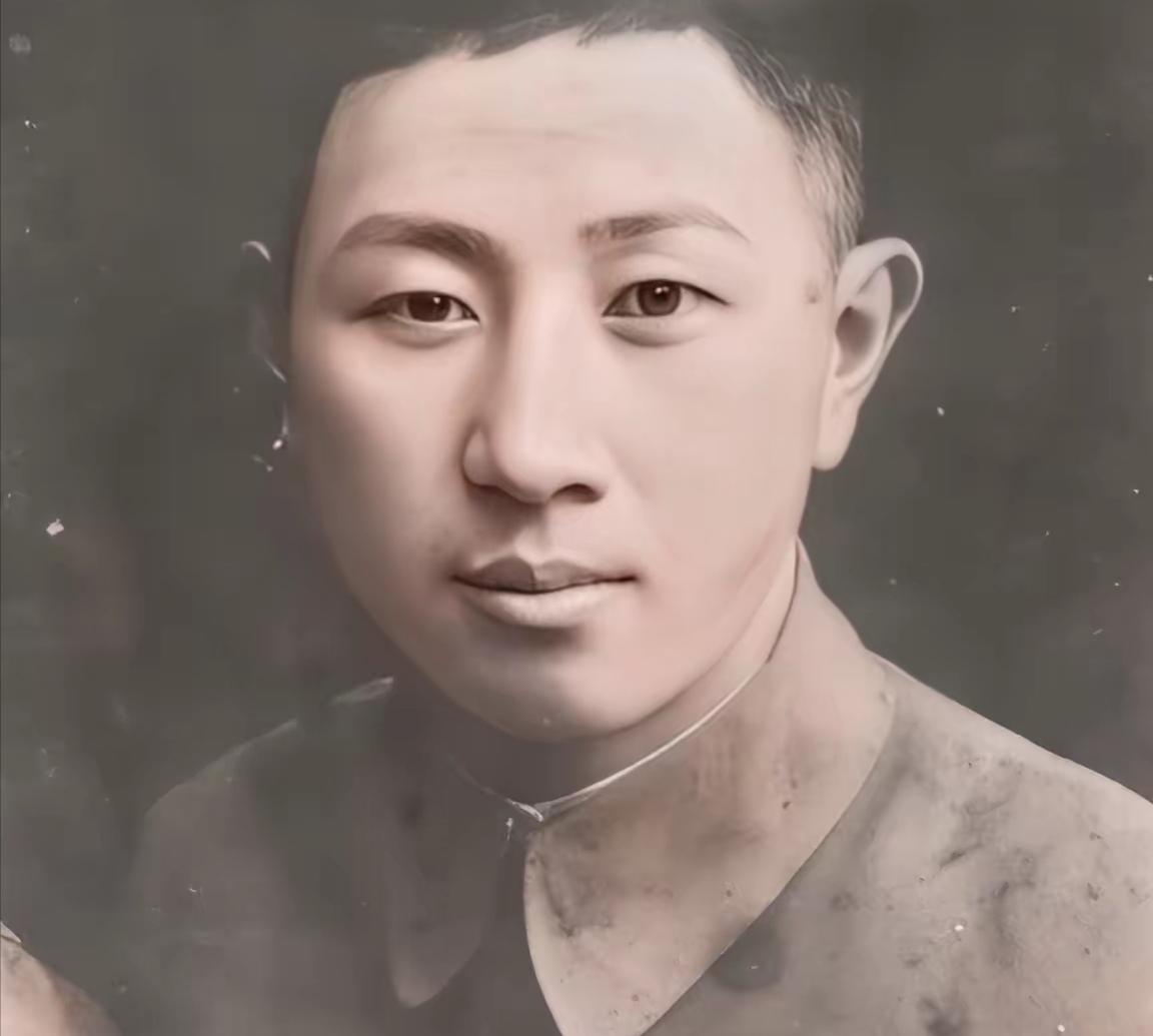 翁自勉在西安事变时舍命救主背着蒋介石脱险，并因此中弹致残，那么后来蒋介石是怎么对