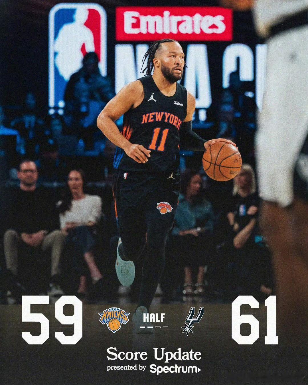 尼克斯半场59-61落后马刺！没想到第四节刚开始，尼克斯一波13-3直接打停马刺