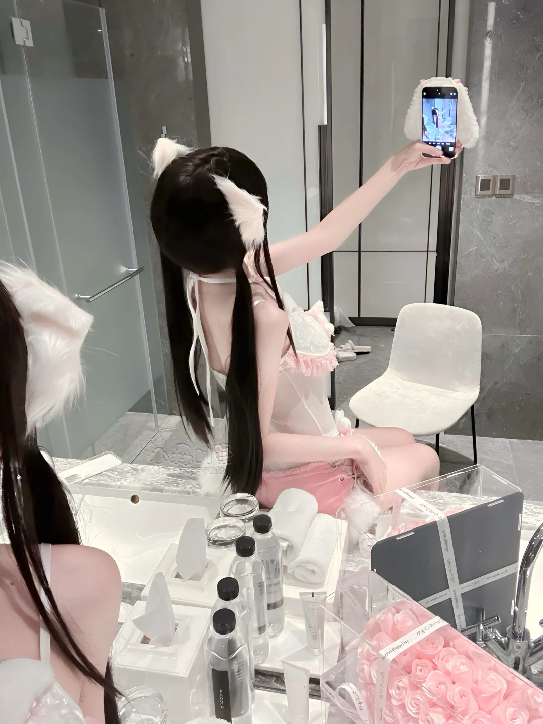 不是因为我可爱 是你已经爱上我啦