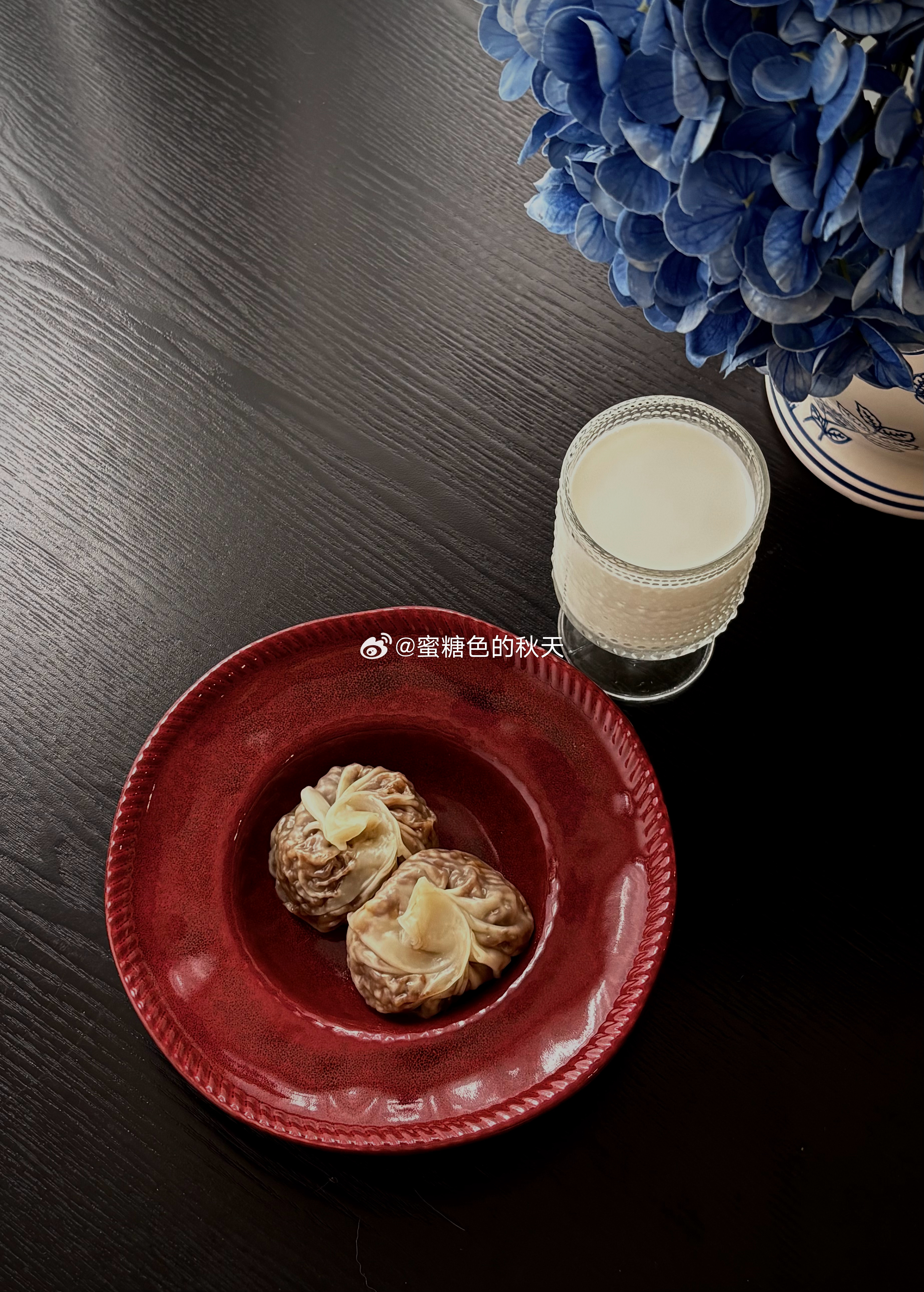 终于有时间在家做一顿早餐，工作日都是在食堂解决，其实食堂的各种搭配都比我自己做的