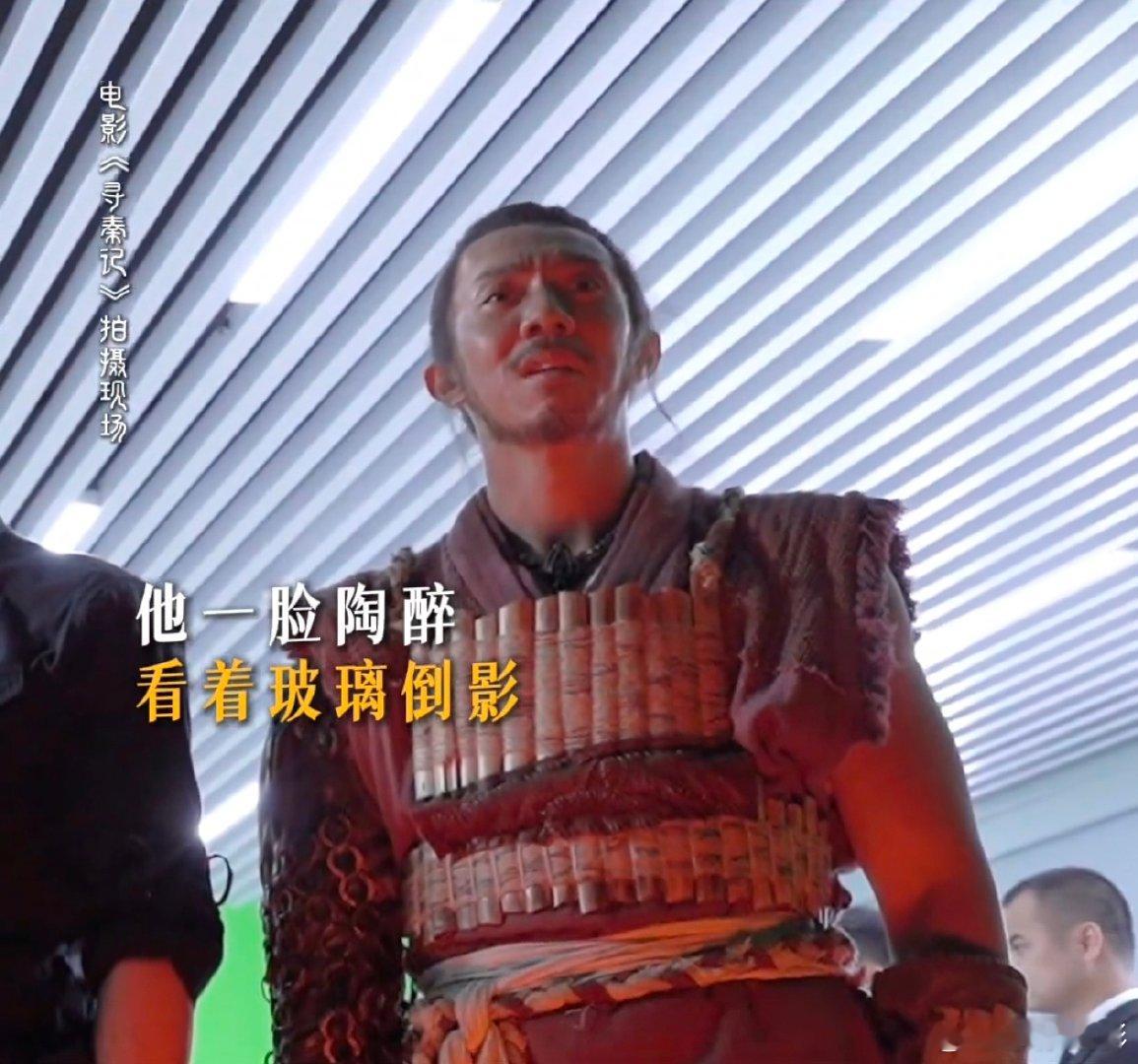 当自恋型古人穿越到现代  服了他了，去演什么都很搞笑。 