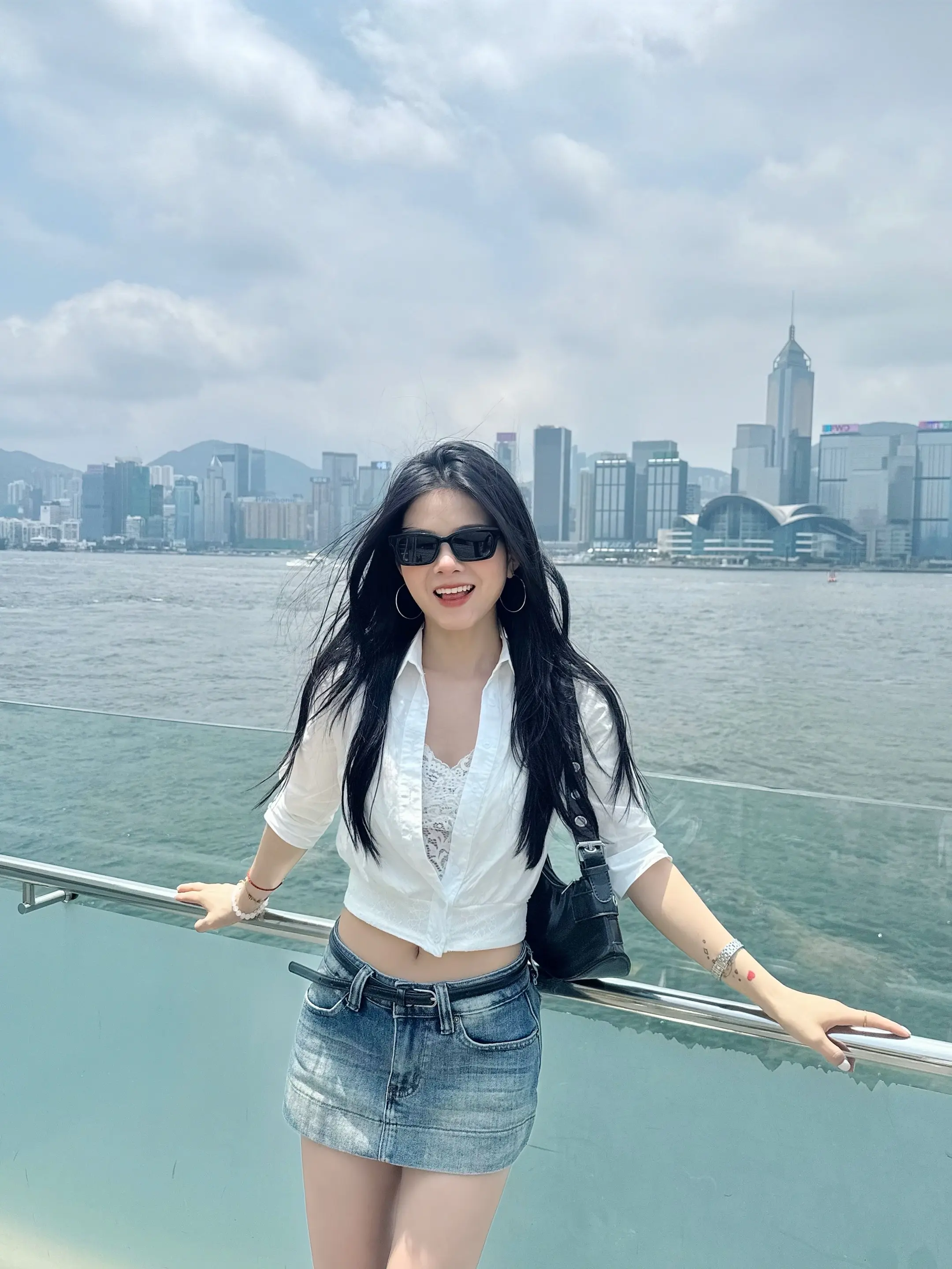 于是我驻足 享受并珍惜无法复制的一些瞬间。