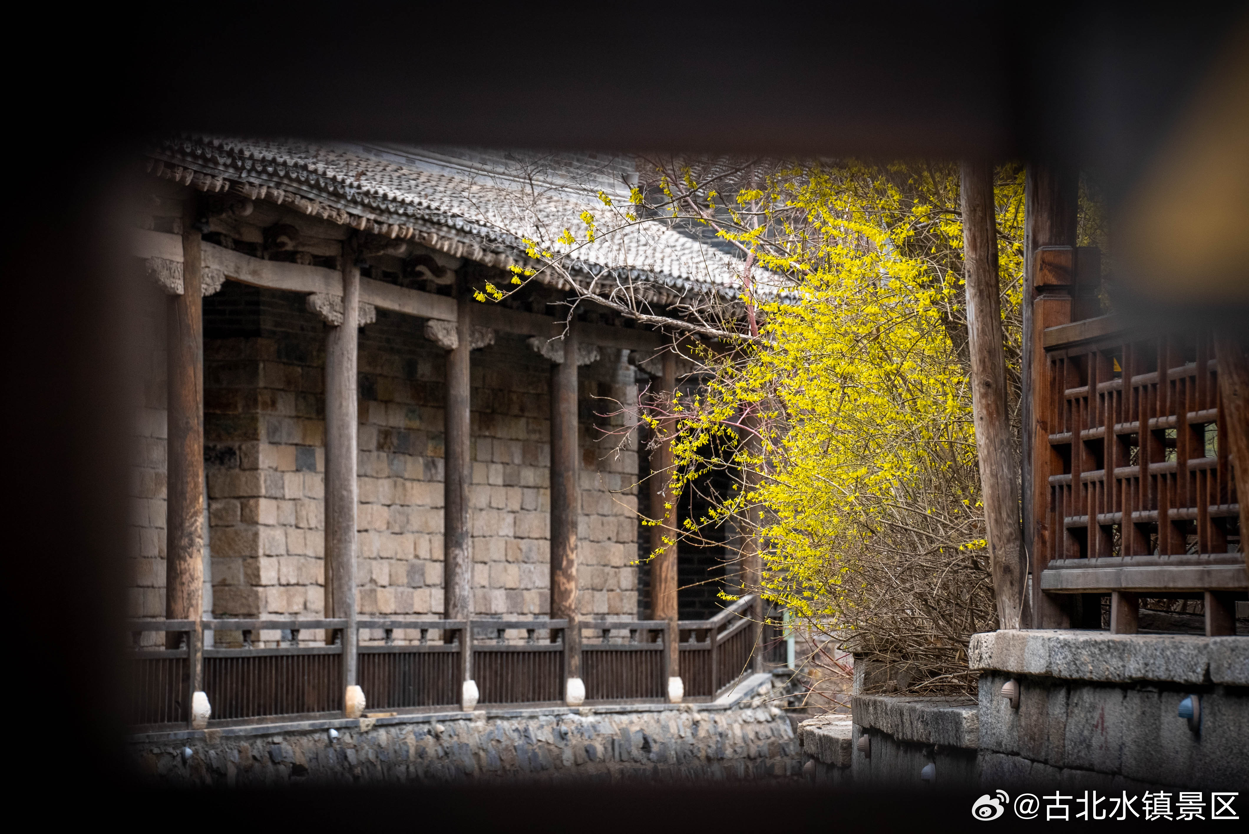 幸福就是，活在当下，不忧未来。晚安，宝子们~#司马台长城# #古北水镇# #长城