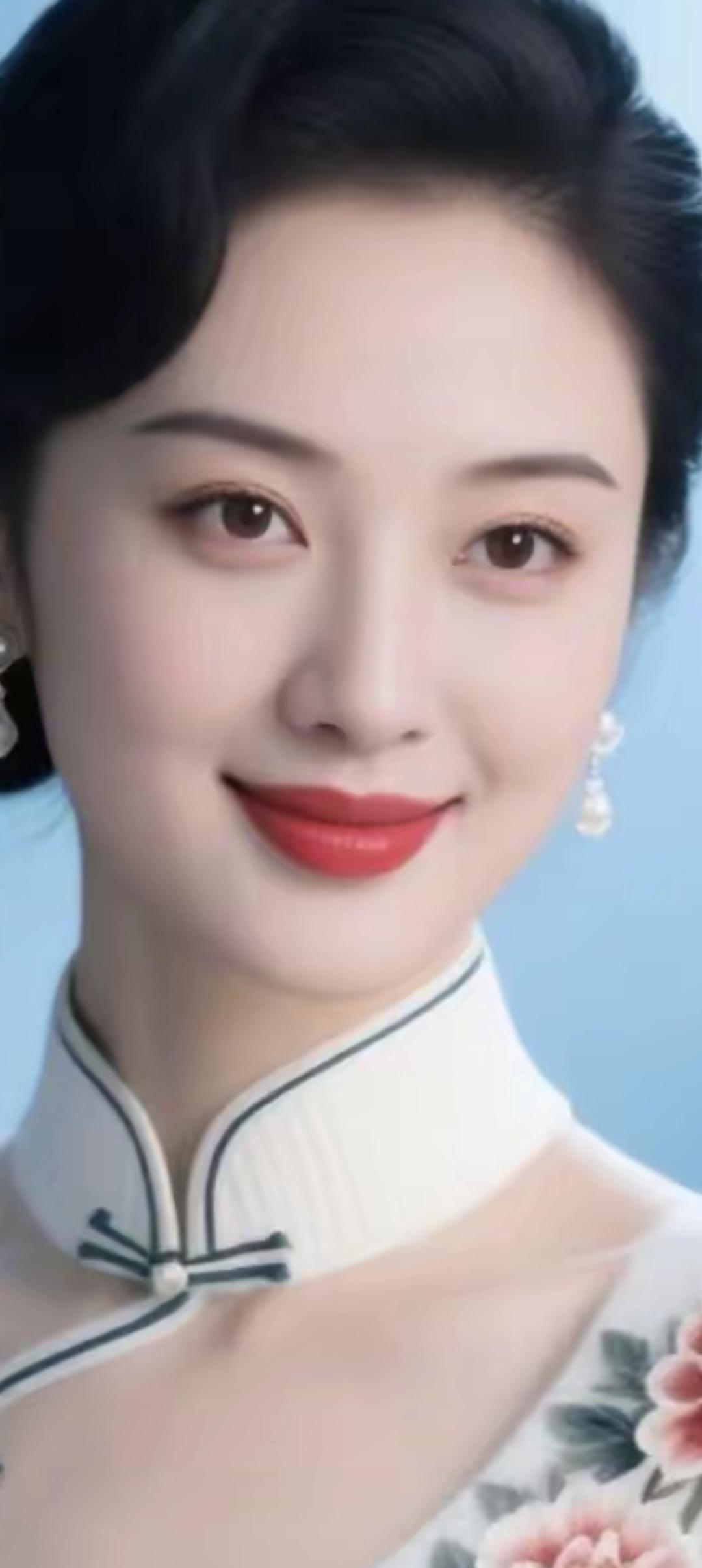 优雅复古风，红唇白衣，气质满分！