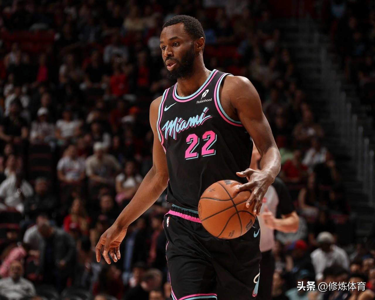 威金斯在热火真是太屈才了！出手数太少了：

1、威金斯本赛季场均15.6分5篮板