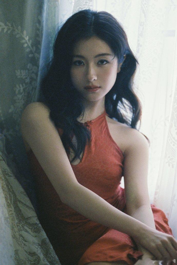 李兰迪最适合低像素氛围感的人出现了李兰迪低像素港风神图李兰迪最适合低像素氛围感的