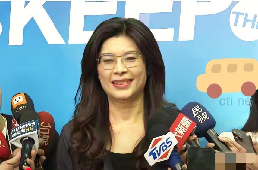 **周锡玮任副国民党主席？邱毅、蔡正元当主管？郑丽文回应：请不动他们**

针对