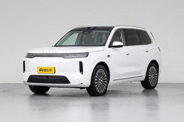 家用大五座增程 SUV 实拍，荣威家越 07 线下体验记录