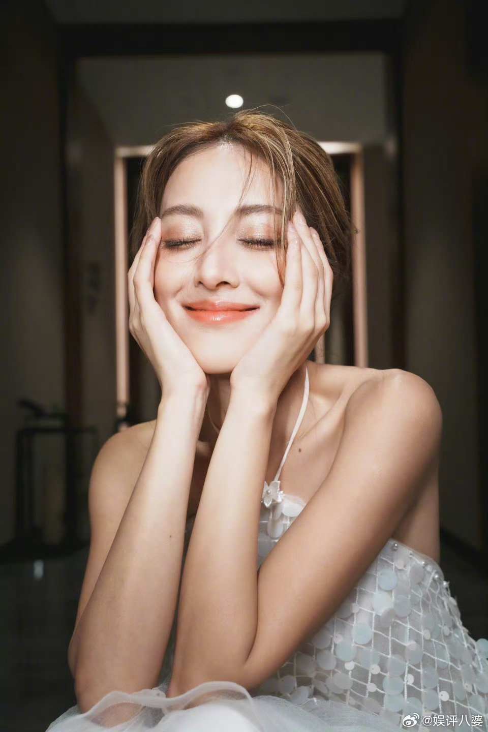 陈凯琳乘风不设限从港姐到乘风舞台，陈凯琳带着温柔与力量而来，全开麦唱跳稳得惊艳，