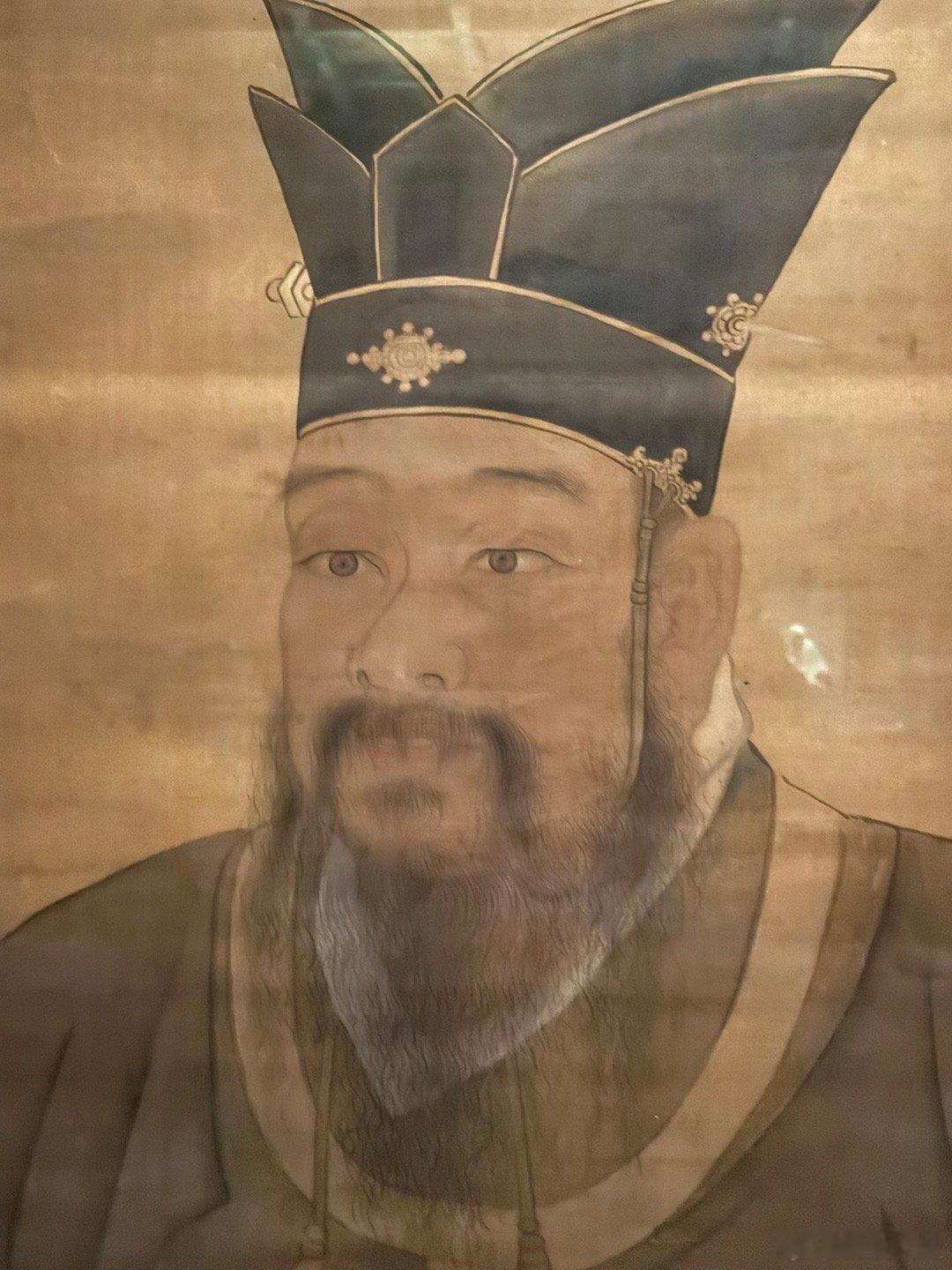 值得一看的博物馆展览 明代的孔子像 