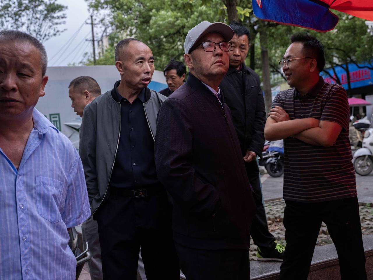 在春天，我又来到这个叫春的城市，越来越喜欢这里的气氛。#街拍中国#