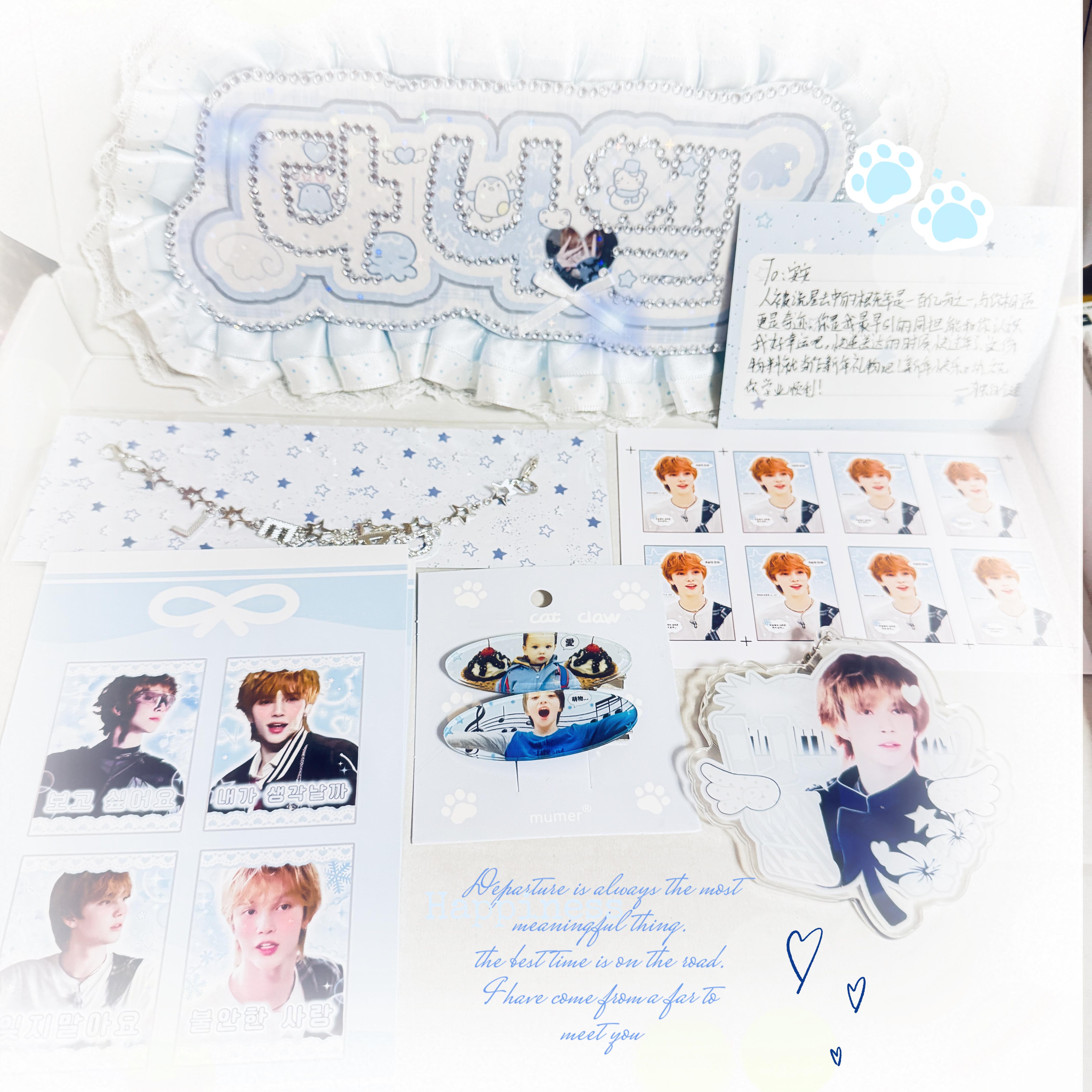 今天是小白大礼包没想到还有手写信😭真的超级惊喜，跟小白认识也很久了，当时还跟芒