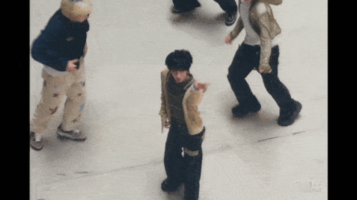 内娱首个用手机拍MV的男团 ADD太会玩！成团首张EP MV《ADD》创纪录，全