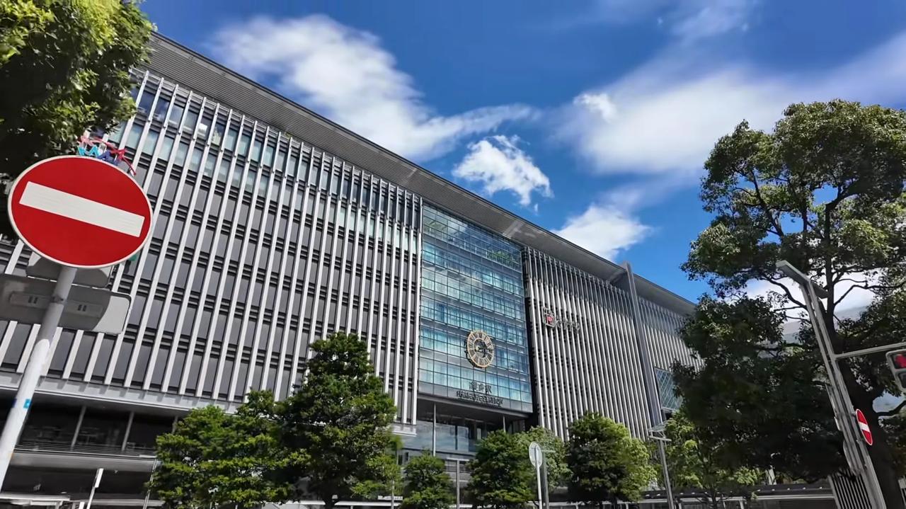 北海道避暑之旅～第一天入境记录分享

选择大连到福冈然后住一晚再去札幌。这样机票