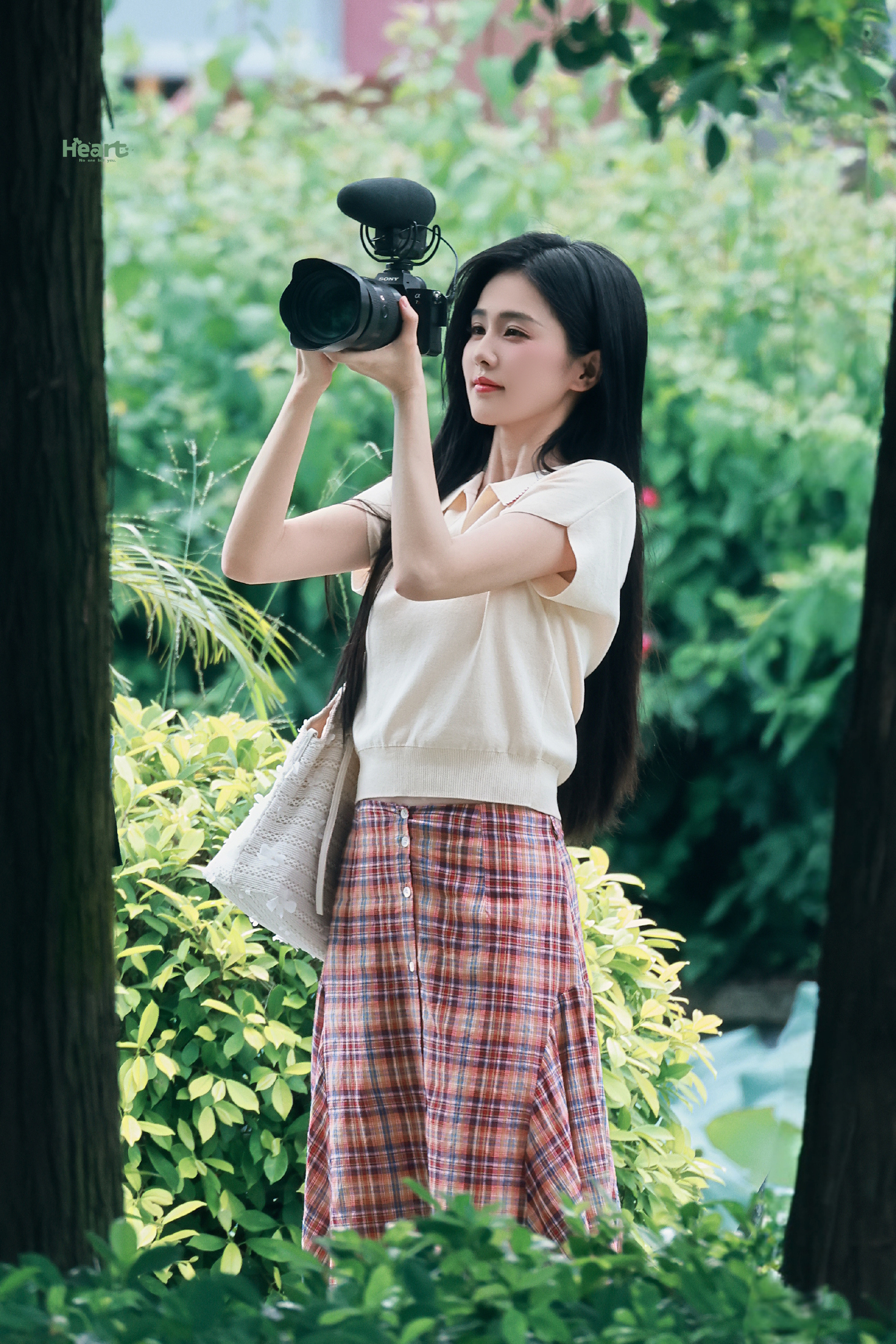 白鹿莫离 白鹿叶璃 我始终相信世界有光 因为我的那束光是你 只要你在 我的世界就
