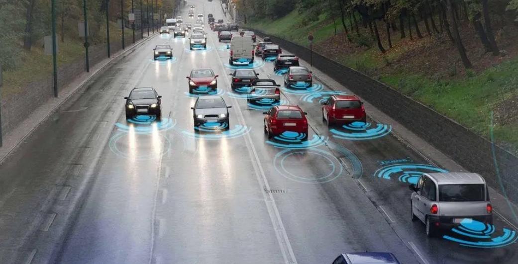 【车视头条】4月28日，IDC发布最新调研报告显示，2022年中国自动驾驶平台市