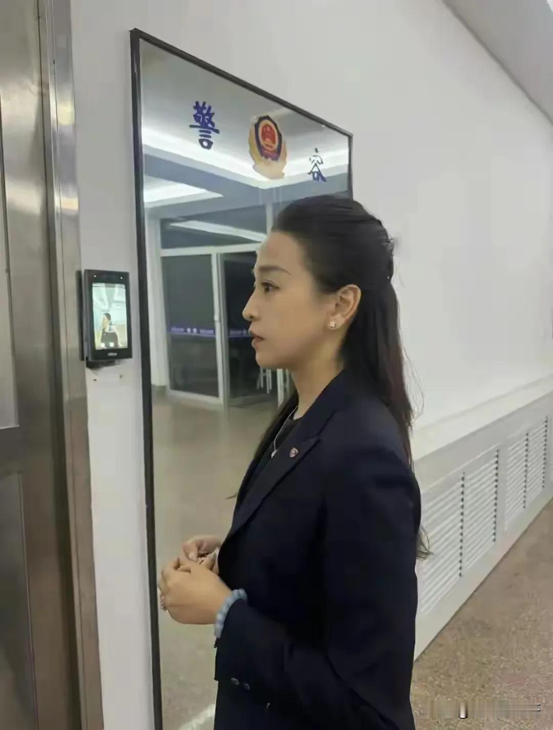 现在这网络环境真的太恶劣了！34岁的青岛保时捷销售中心女销冠牟女士就深受其害。1