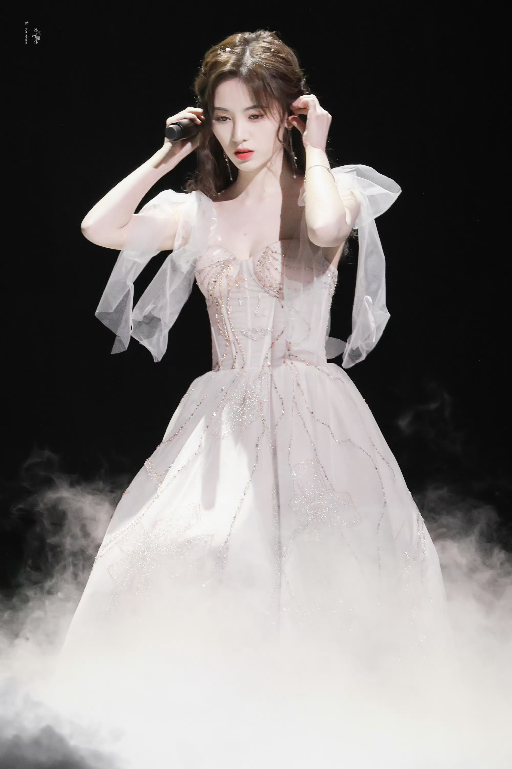 鞠婧祎万花世界 jjy 鞠婧祎 🚞❗完美鞠婧祎来了👋🏻快让开🌱天使美貌?