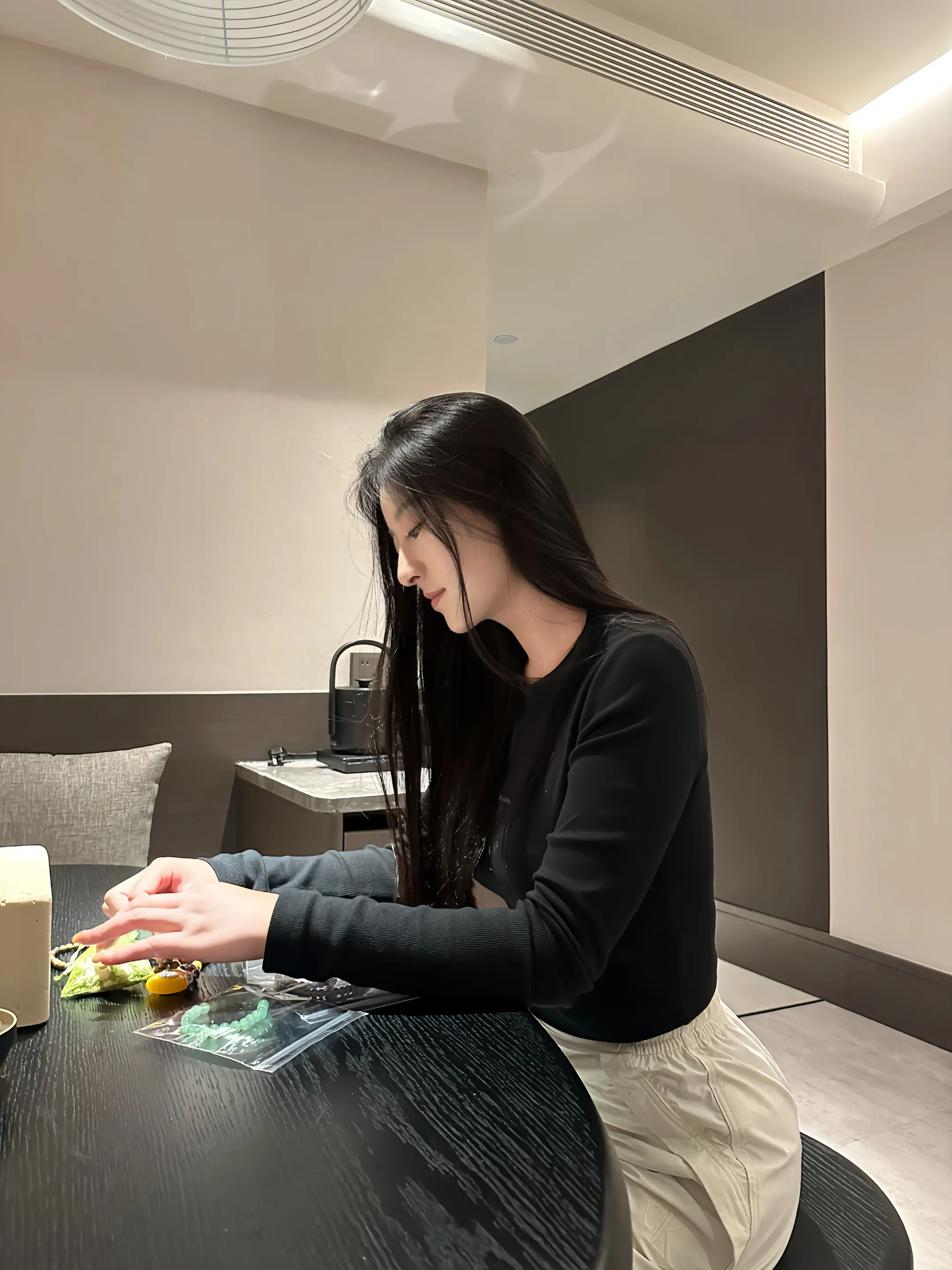 好久不见 我现在的生活正如这首歌一样潺潺流动
