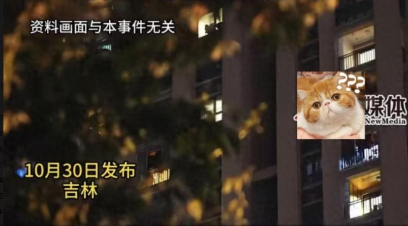 一个没学历、没背景、没家底的底层90后穷小伙，硬生生靠P图造假、嘴炮包装，把自己