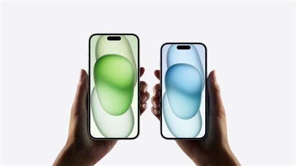好消息：iPhone可以保存长截图了，越来越像安卓了。
坏消息：仅支持苹果自家的