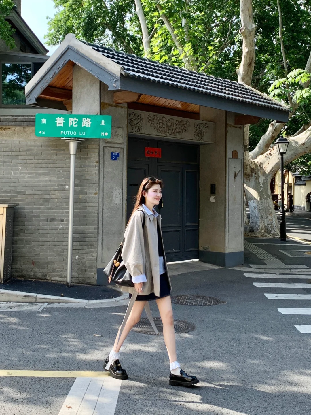 斥巨资买了早秋🍂第一件风衣……