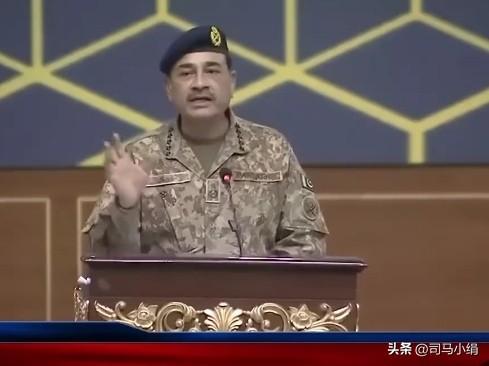 我们中国应该给美伊战争调停，结果，被巴基斯坦下场为美伊战争调停了，而且美国和伊朗