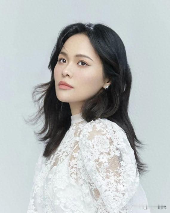 “真是天妒英才”！女高音歌唱家龚爽因病去世，年仅37岁。
 
9月4日，刷短视频