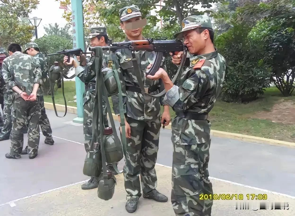 这种练习是绝对有用的，这在当时的情况下，战士们通过这种练习方法后，在无依托射击时