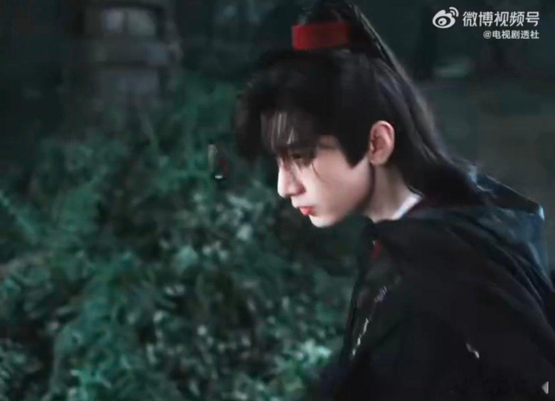 慢速截萧秋水的踢剑出鞘 都去慢速看萧秋水踢剑出鞘！困境里的破局瞬间太燃，打戏丝滑