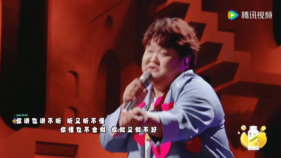 00后美声男大高音夯爆了 谁听了不夸一句绝！00后美声男大王谦，高音浑厚有力量，