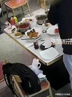“太丢人！” 陕西西安，一家自助餐厅，一对男女两人落座后自顾自大吃大喝，酒足饭饱