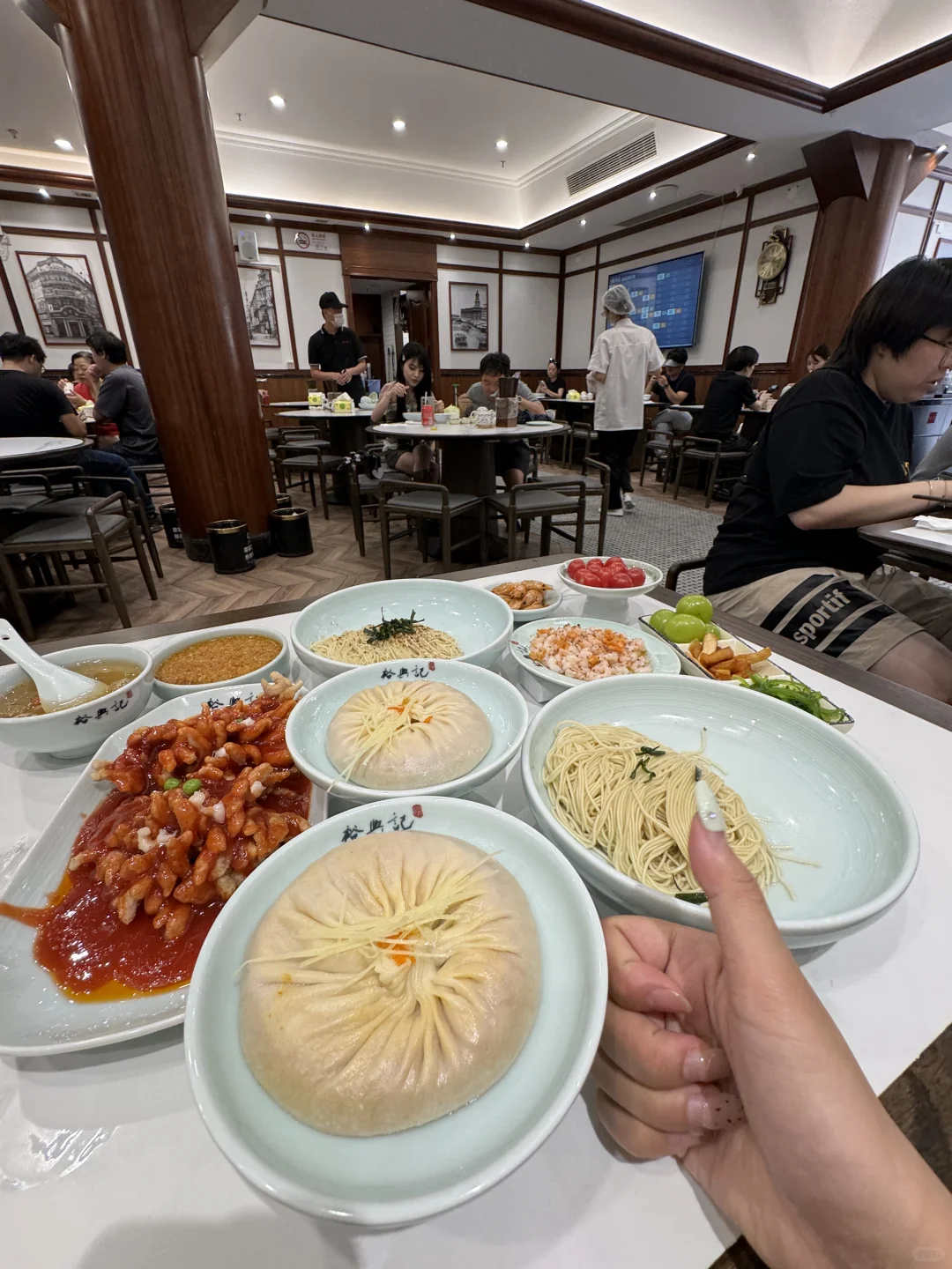 不愧是上海美食必吃榜啊。。。。