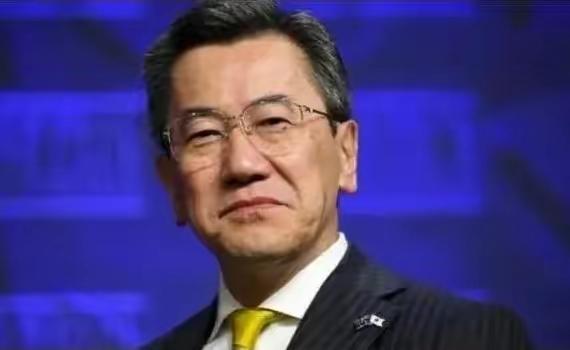 近日，日本驻澳大利亚大使山上信吾在社交媒体公然造谣：“中国放弃和平解决台湾问题！