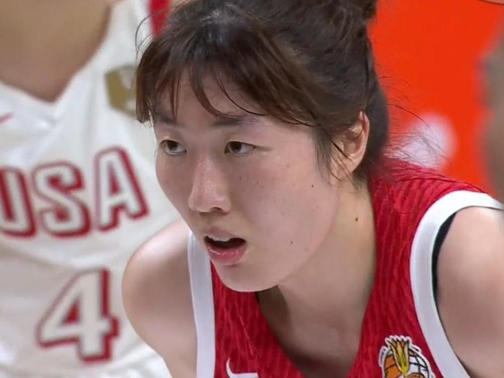 29:49！中国女篮半场落后美国女篮20分，
打出3点无可争议的事实……

第一