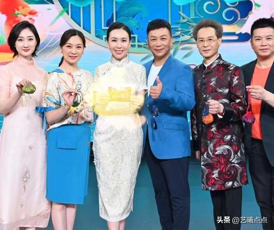 这几位可都是戏曲界的名家哦，每一位在舞台上都是最引人注目的焦点，虽然他们的剧种不