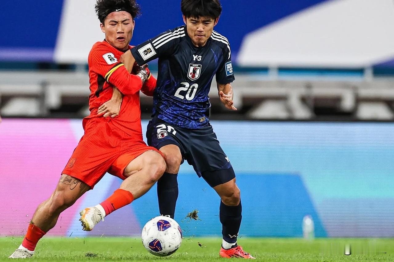 实锤了，谢文能是真伤了！武磊是真伤了？
  博主爆料谢文能、黄政宇从国家队直接返