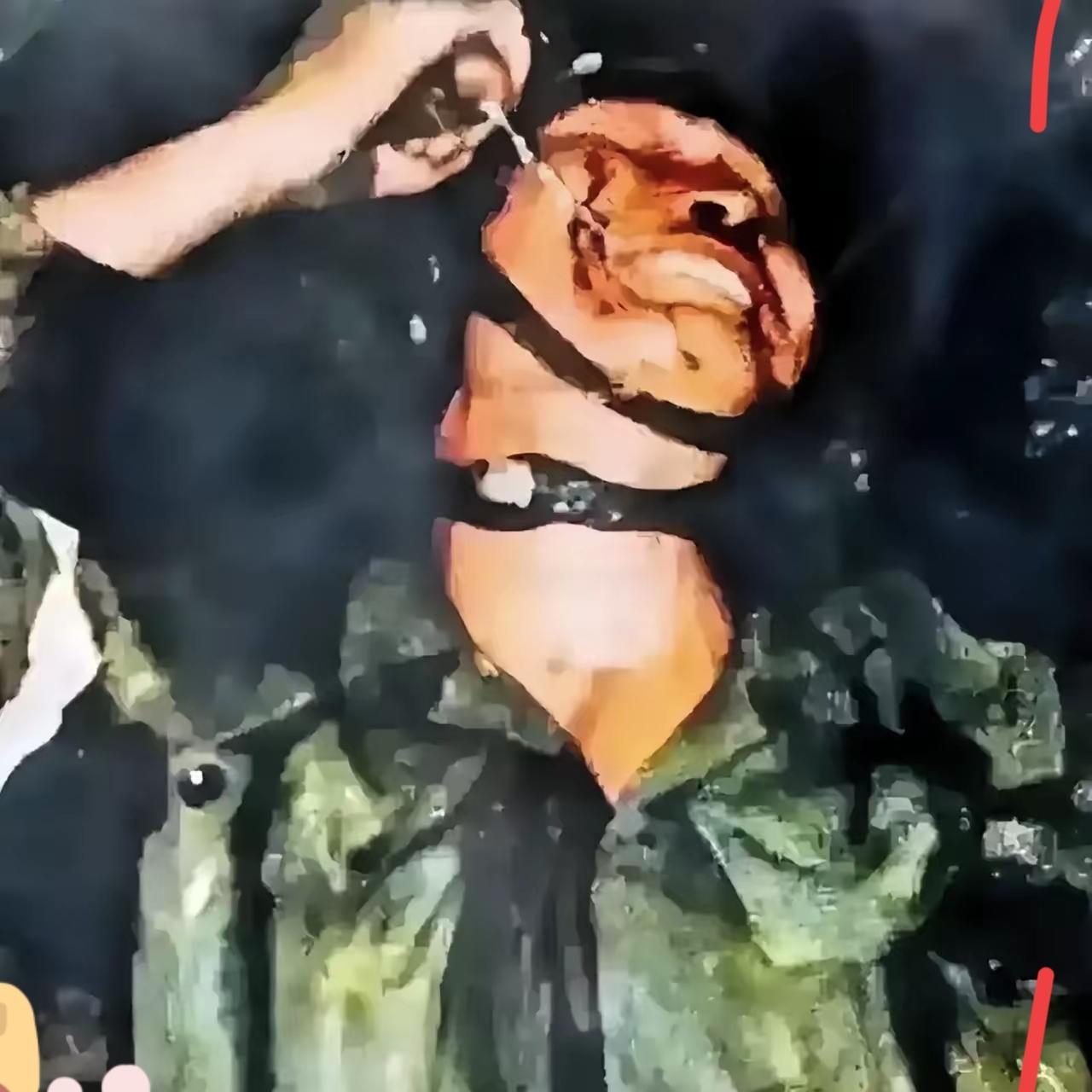 21岁的他用牙咬开胜利路，这才是中国军人的血性底色
 
没想到同样是21岁，现在